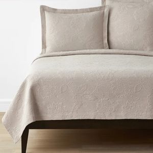 The Company Store Putnam Cotton Matelassé Coverlet - Dune King Size Retails $229